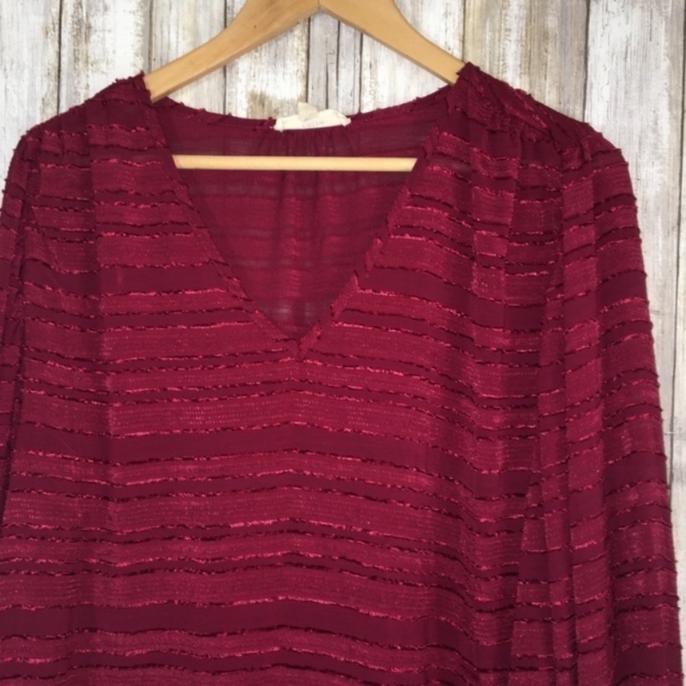 Entro Deep Red Balloon Sleeve V Neck Blouse - Picture 3 of 6